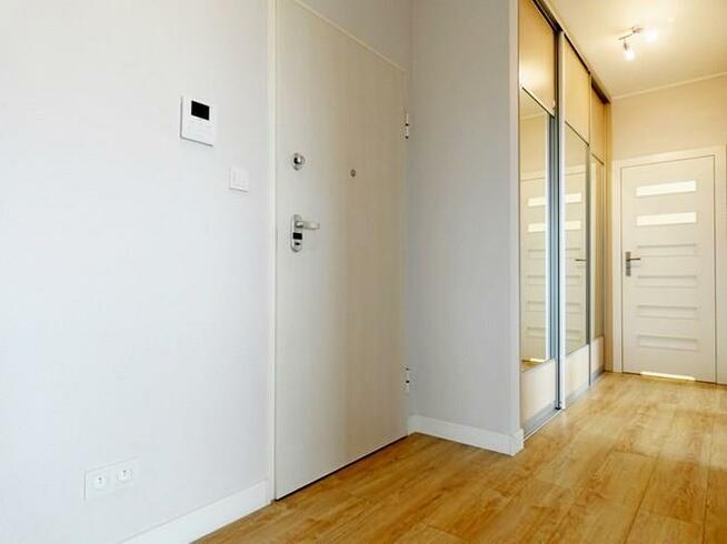 3 pokoje z garażem (mp x 2)- Żeromskiego 1