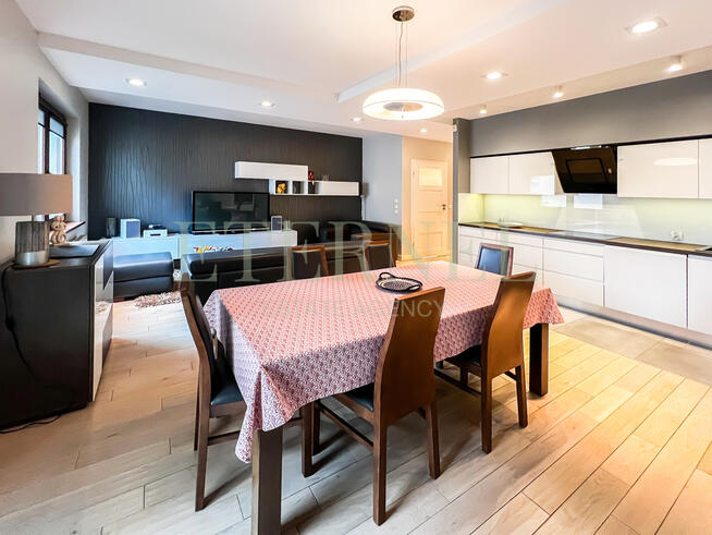 3pokojowe w centrum - parking w cenie + garaż