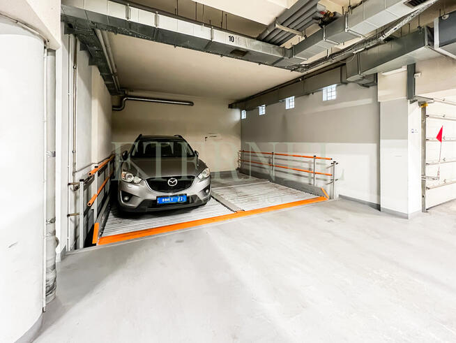 3pokojowe w centrum - parking w cenie + garaż