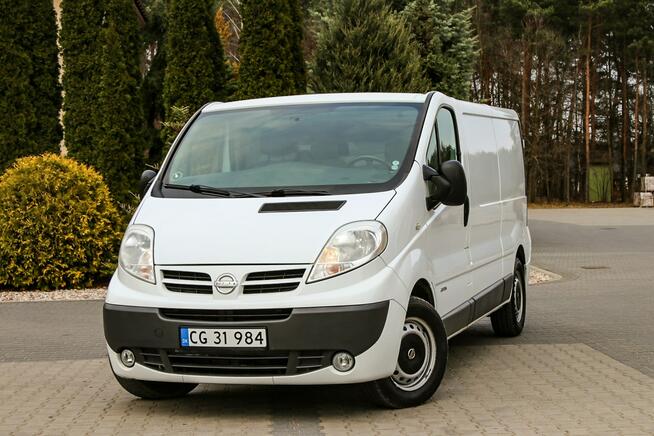 Nissan Primastar 3 osobowy Klimatyzcja Tempomat Webasto Aux Komputer
