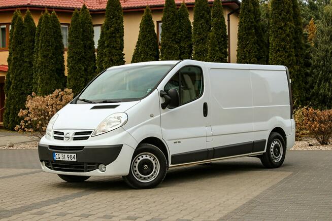Nissan Primastar 3 osobowy Klimatyzcja Tempomat Webasto Aux Komputer