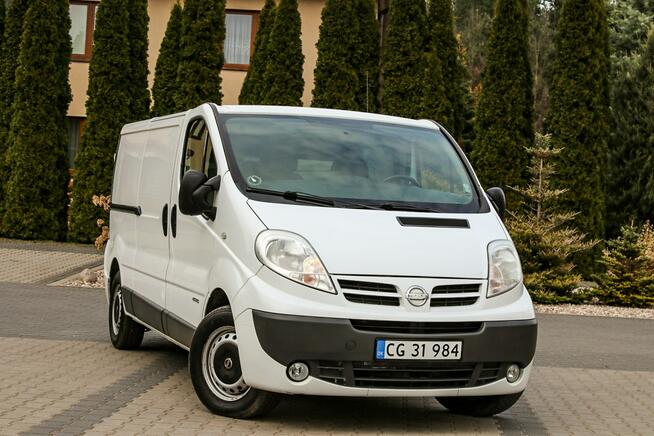 Nissan Primastar 3 osobowy Klimatyzcja Tempomat Webasto Aux Komputer