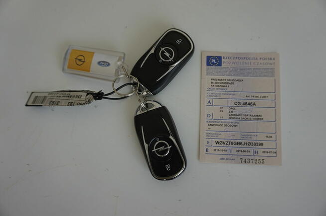 Na sprzedaż Opel Insignia B SPORTS TOURER (KOMBI) 1.5 165 KM