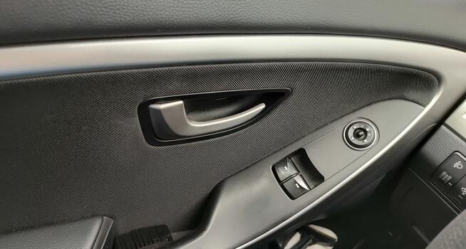 Sprzedam hyundai i30 II 1,4 benzyna 99 KM, salon 2014