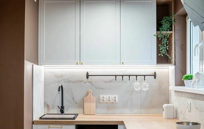 Mieszkanie o pow. 32m2, balkon, po remoncie, Os. Kaliniec