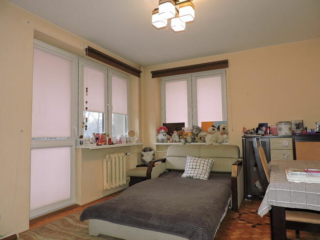 ul. Szpitalna, M4, 59 m2, 1 piętro, balkon.