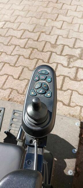 Wózek inwalidzki elektryczny - komfortowy i niezawodny