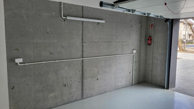 Duży garaż + indywidualne miejsce postojowe przy ul. Przewóz