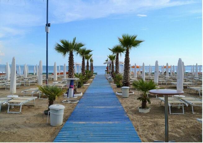 Albania Wczasy 8 dni wycieczki Hotel 4* HB bufety samolot