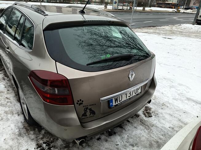 Syndyk sprzeda samochód Renault Laguna