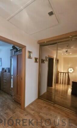 Dwupoziomowe mieszkanie na Bemowie