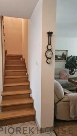 Dwupoziomowe mieszkanie na Bemowie