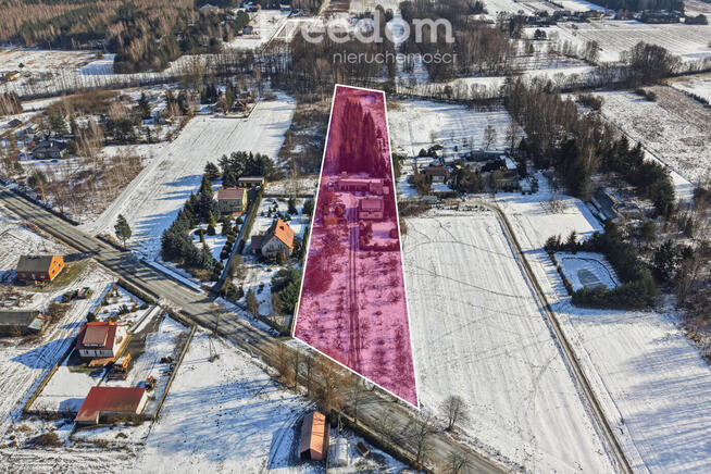 Dom na dużej hektarowej działce Skuły