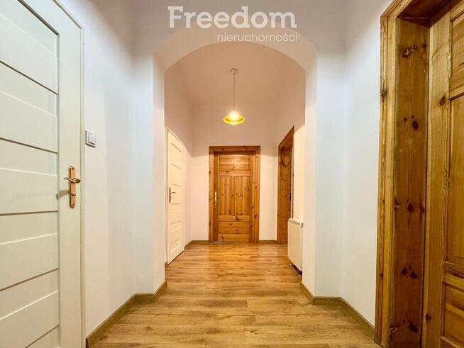 Przestronne 80 m² w kamienicy