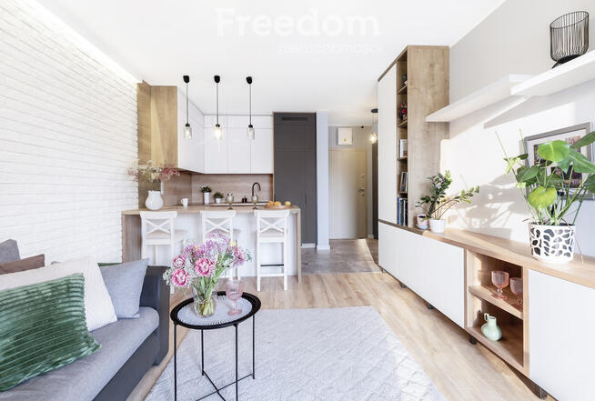 Komfortowe mieszkanie na Nowodworach z 2021 roku