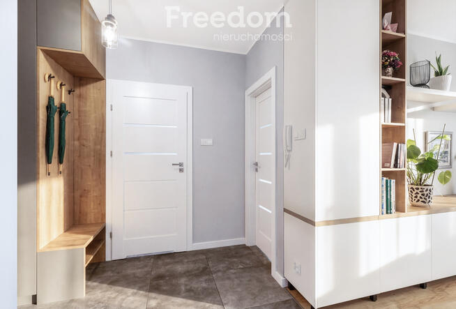 Komfortowe mieszkanie na Nowodworach z 2021 roku