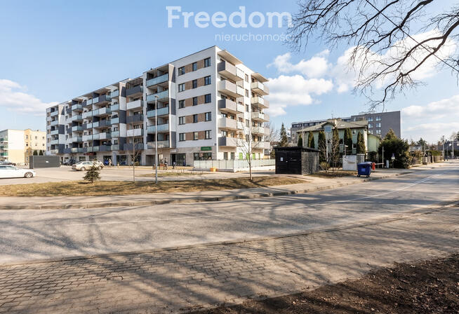 Komfortowe mieszkanie na Nowodworach z 2021 roku