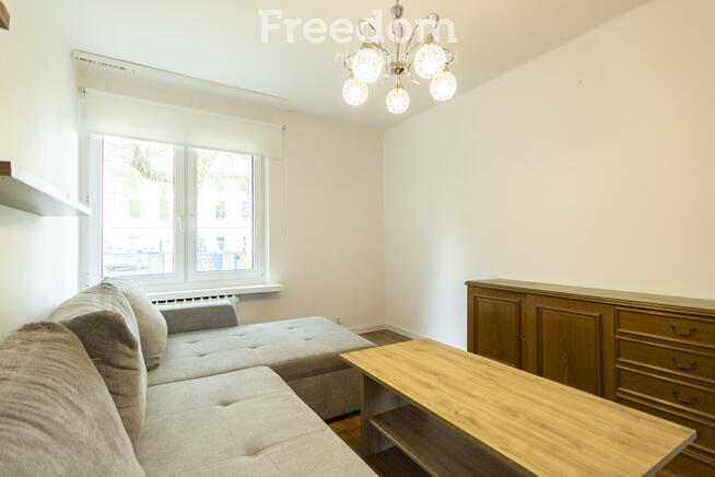 Rozkładowe, 3 pokojowe, świetna lokalizacja.