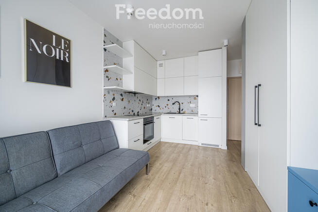 Komfortowe mieszkanie na Nowodworach z 2021 roku