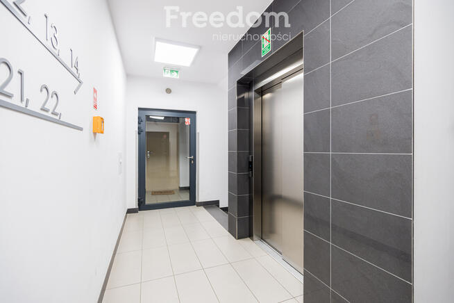 Komfortowe mieszkanie na Nowodworach z 2021 roku