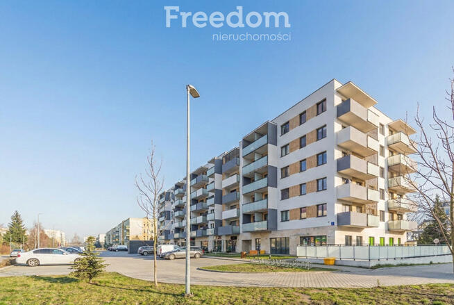 Komfortowe mieszkanie na Nowodworach z 2021 roku