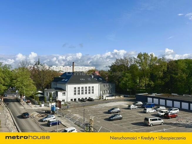 Duże, trzypokojowe mieszkanie w centrum Kołobrzegu