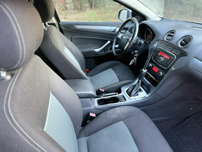 Ford Mondeo 2.0 140 KM