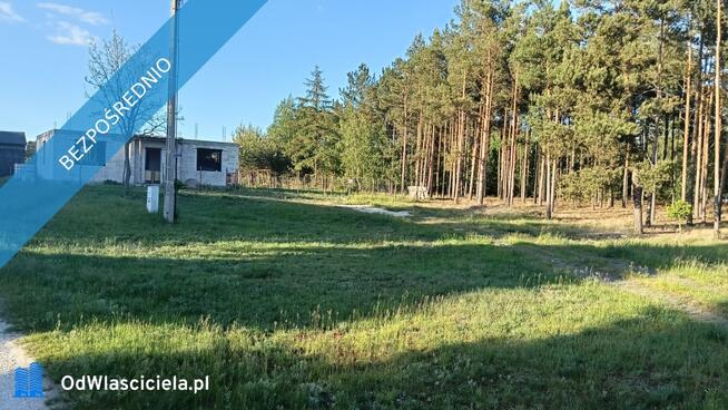 Sprzedam działkę z rozpoczętą budową domu jednorodzinnego.