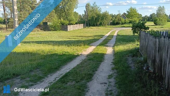 Sprzedam działkę z rozpoczętą budową domu jednorodzinnego.