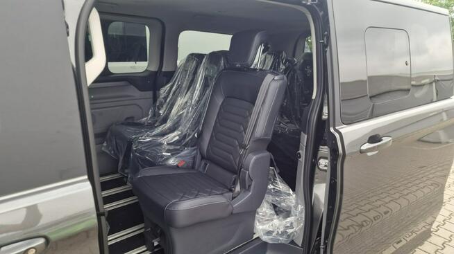 Ford Tourneo Custom L1 4x4 170KM Titanium X Webasto Panorama Hak Matrix LED 3042 zł