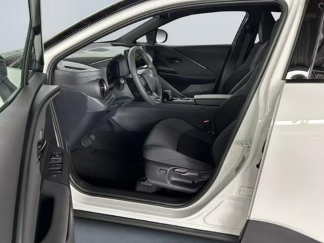 Toyota C-HR Executive 140KM Dostępna od ręki ! Executive Niska Cena! 1572 zł