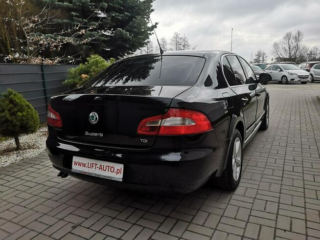 Škoda Superb 1,9 TDI 105 KM Klimatr Tempomat ALU Partronik Sensory