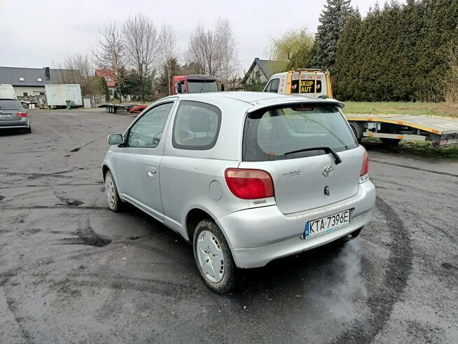 Toyota Yaris 1.3 00r