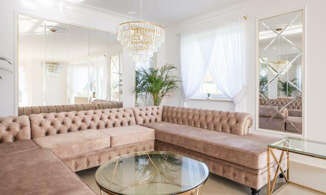 Dom Wisznia Mała, Kwiatowa