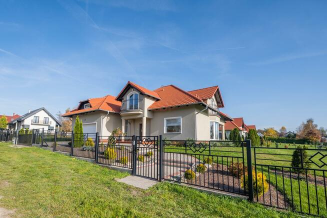 Dom Wisznia Mała, Kwiatowa