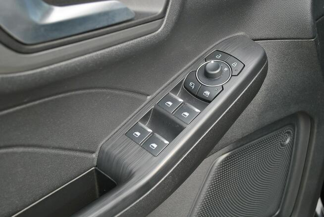 TitaniuX 2,5Hybrid FHEV e-CVT FWD Gwarancja ASO Forda