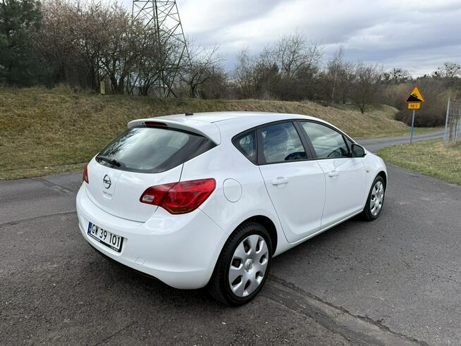 POZNAŃ Ładna Bezwypadkowa Astra