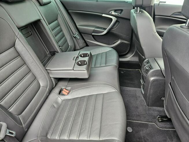 Opel Insignia Sports Tourer Radar Panorama Ksenon Nawigacja Pełna Opcja