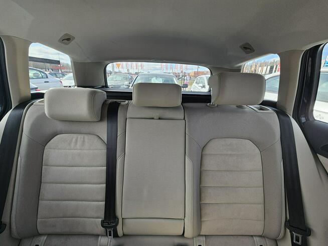 Volkswagen Golf Variant Radar, kontrola pasa,grzane fotele, kamera,alkantara, serwis, hak