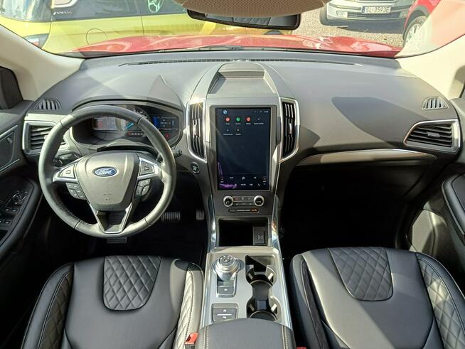 Ford Edge - Titanium