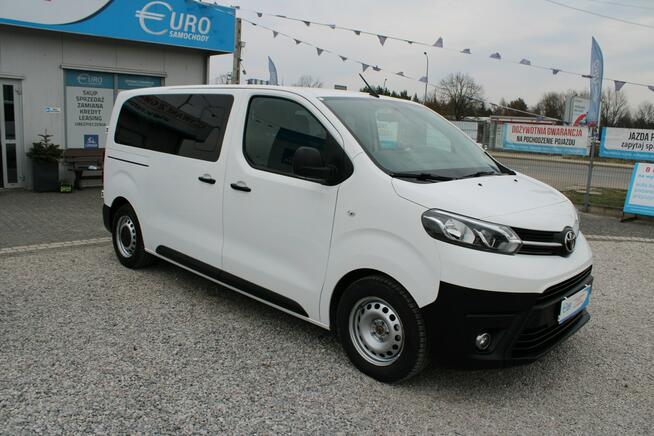Toyota ProAce 144HP 9 Osob. netto 72 276 PLN Gwarancja Salon Polska