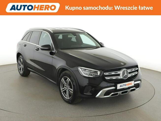 Mercedes GLC 220 FV23% 4x4 automat full LED navi klima auto kamery i czujniki parkowani
