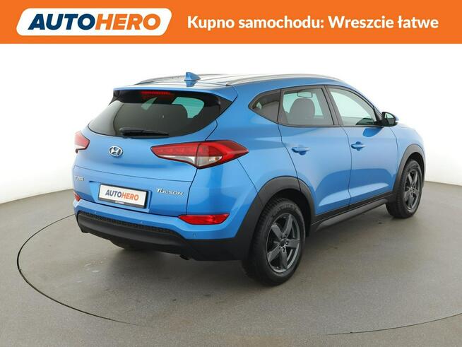 Hyundai Tucson Niski przebieg Navi Czujniki parkowania Klimatyzacja Podgrzewane fotel