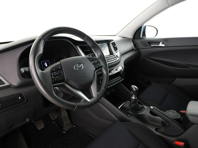 Hyundai Tucson Niski przebieg Navi Czujniki parkowania Klimatyzacja Podgrzewane fotel