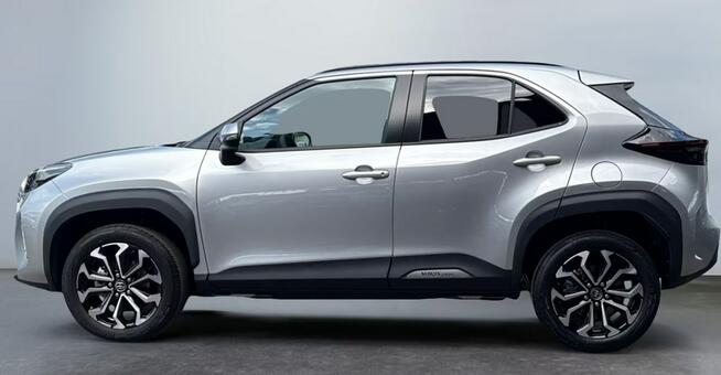Toyota Yaris Cross 130KM Executive Niska Cena Martwe Pole Elektryczna klapa1308zł Odręki