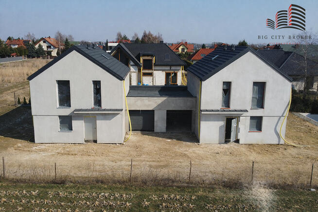 Dom Jakubowice Konińskie gm. Niemce, Cisowa