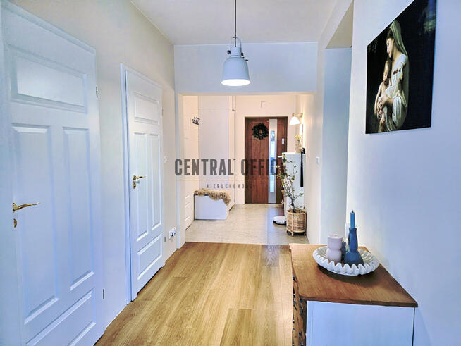 Dom Dąbrówki gm. Czarna,