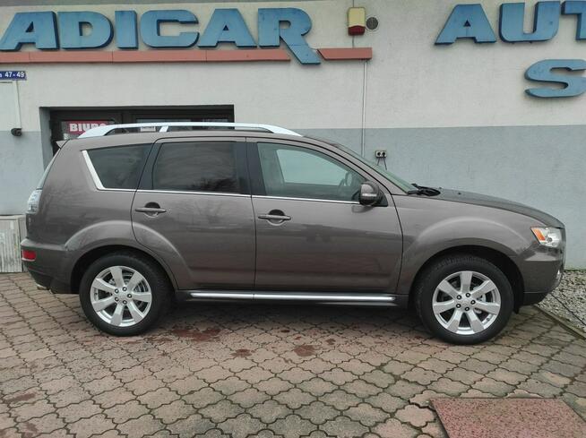 Mitsubishi Outlander FL, 4X4, jeden wł. 7-Osobowy, Ksenon, połskóra, Tempomat, zarejestrowa