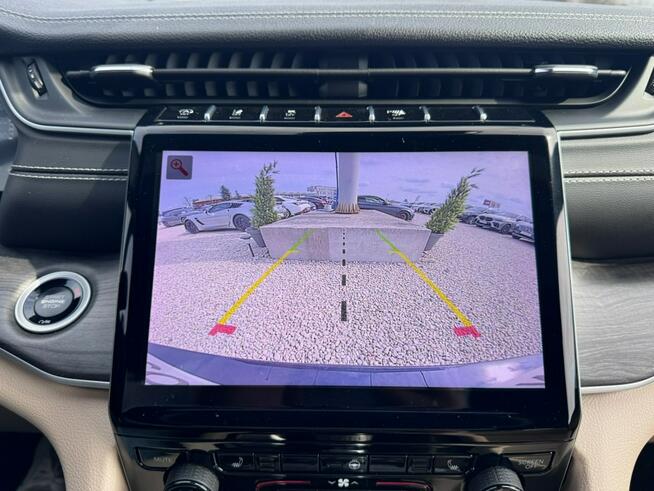 Jeep Grand Cherokee Aktywny tempomat / Panorama / Martwe Pole / LPG / FV Marża