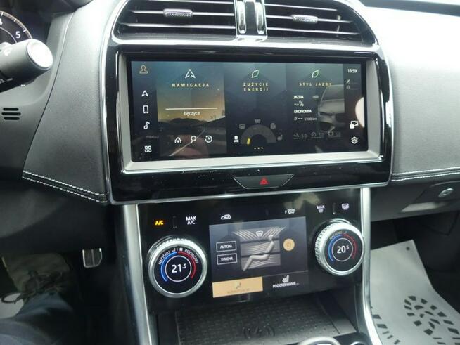 Jaguar XE P300 AWD 300R Sport MAXTON DESIGN Matrix-LED Head-up-Display